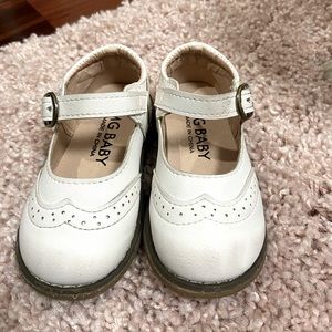 White Mary Jane toddler dress shoes